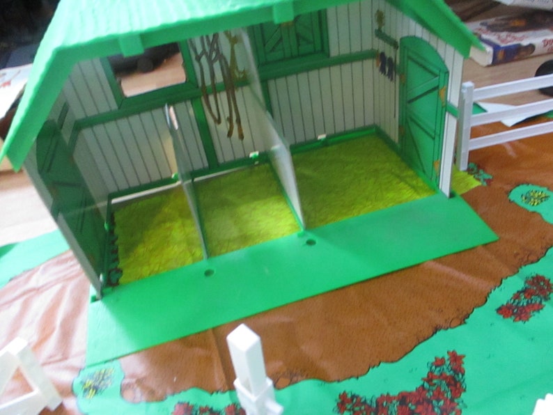 Barbie Pole Jumping Grand Champion Horse Barn