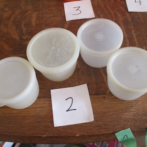 Tupperware Snack cups with Lids Vintage  CHOICE of set #1 &2 Left