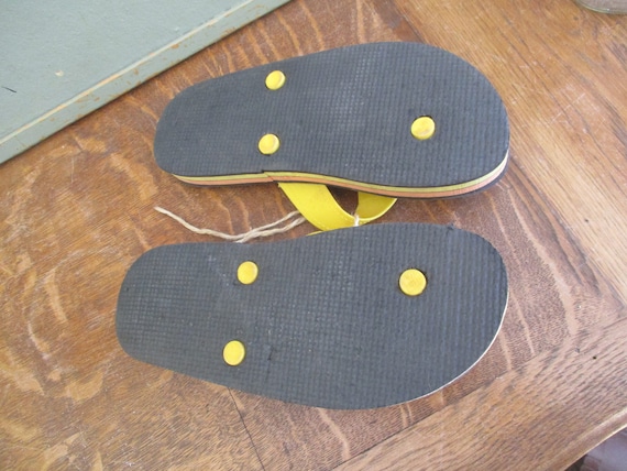 Flip Flops Vintage Foam Sandals - image 4