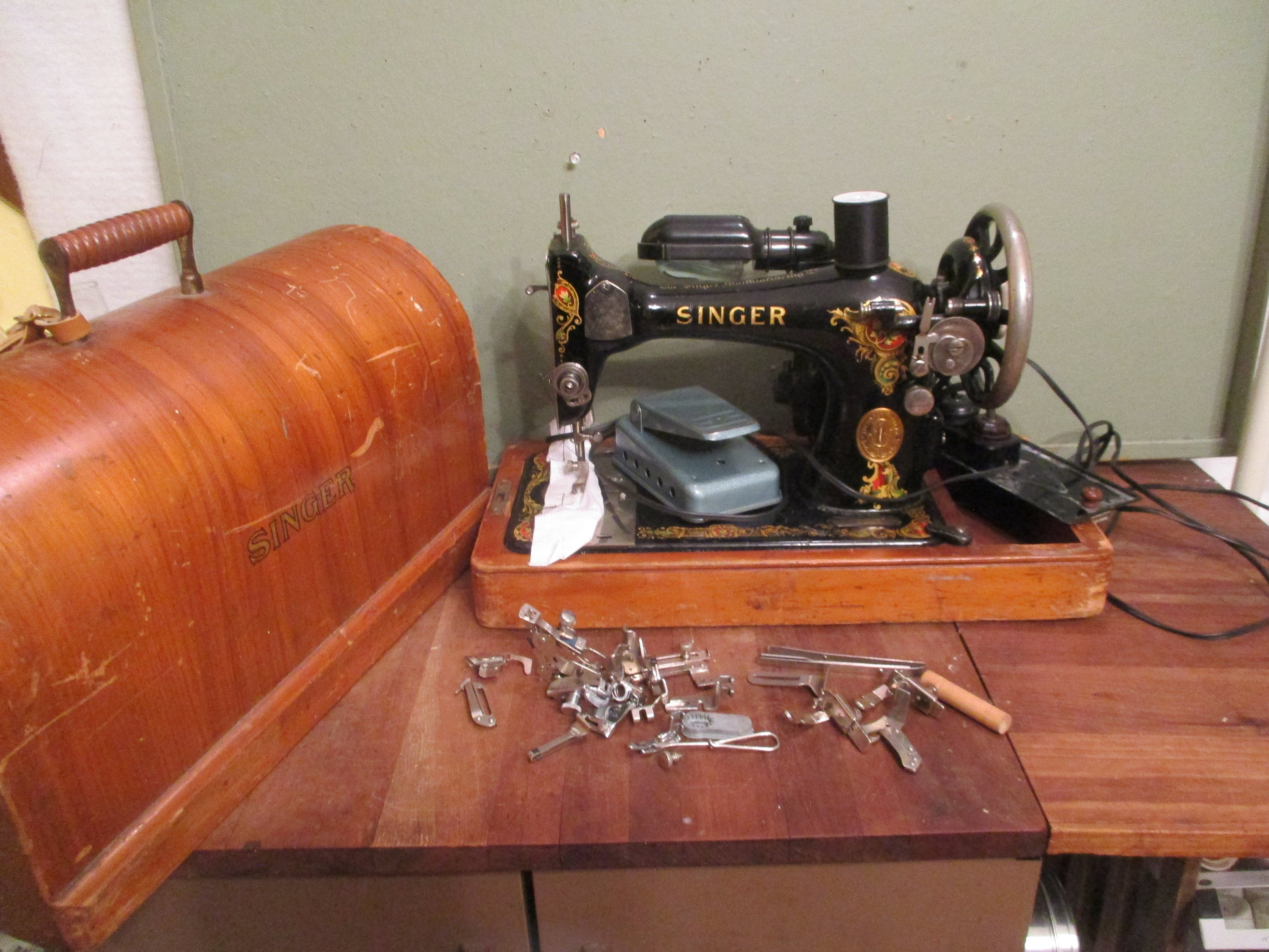 SINGER Sewing Machine Bentwood Wooden Carrying Case for 15 15-91 201 201-2  66 316 127 27 Restored by 3FTERS -  Israel