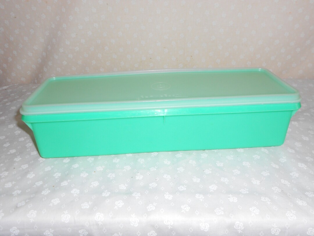 Jadeite Tupperware Celery Keeper Etsy