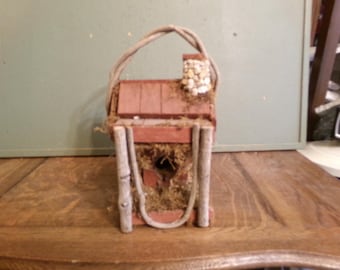 Birdhouse Cabin Decodr vintage