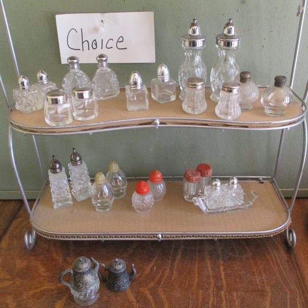 Salt and Pepper Shakers  Clear Glass Clear   Vintage CHOICE