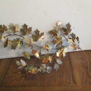 Maple Leaves  metal wall hanging art Vintage