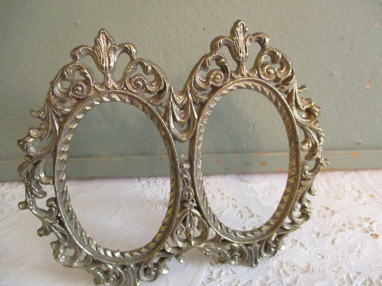 Double Oval Picture Frame 2 1/2 x 3 5/8 opening Etsy