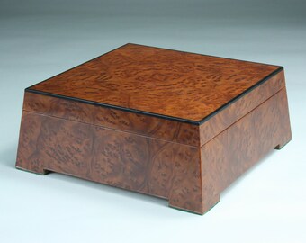 Stereos (Immovable) Camphor Burl Jewelry Box