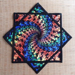 Flowstar UV-reactie Flow Star draaiende doek Gemakkelijk te draaien vingertop Roterend stroomspeelgoed Jongleerspeelgoed Dapo Star L01-style11 (kleurrijke beer)