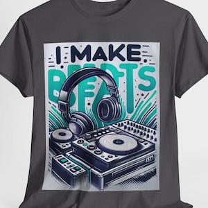 音楽プロデューサー ユニセックス ヘビーコットン Tシャツ、DJ スタジオ Tシャツ、ビートメーカー シャツ、音楽愛好家へのギフト、ヒップホップ プロデューサー Tシャツ