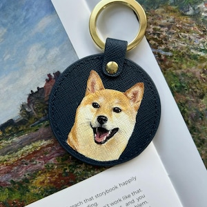 Hand-Painted Leather Pet Portrait Charm: Personalized Dog Keychain