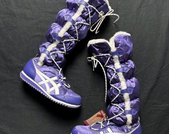 NEUE ASICS Onitsuka Tiger Lila Winter-Schneestiefel – Hohe isolierte Stiefel im Y2K-Retro-Stil mit Kunstfell – Seltenes Deadstock-Design aus Japan