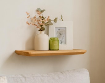 Floating Oak Shelves – Solid Wood Wall Shelf for Kitchen or Living Room Decor