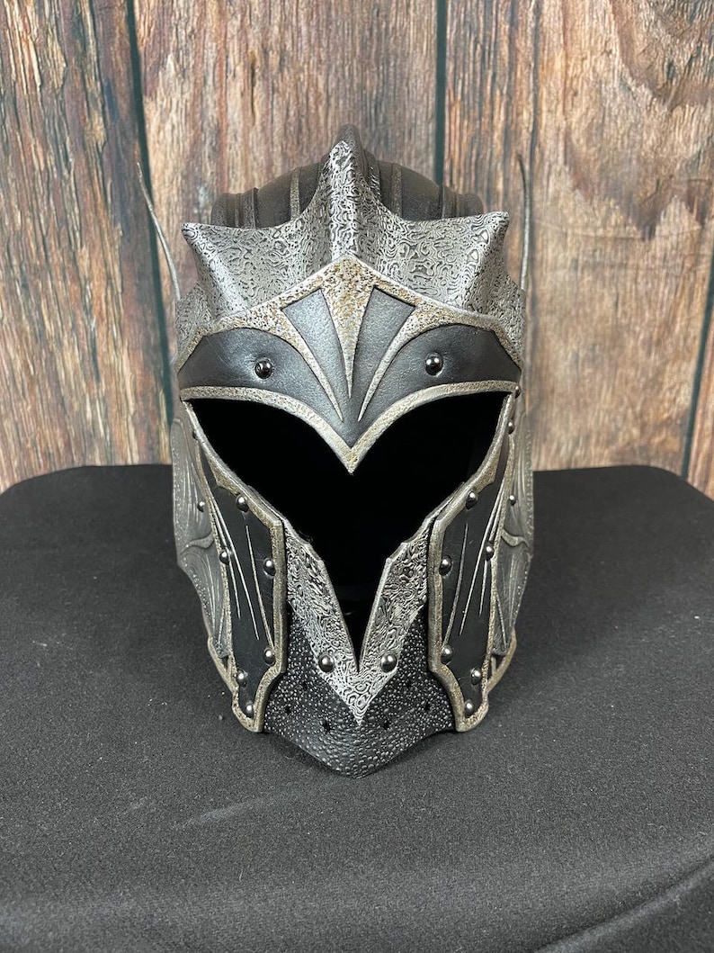 Handcrafted Vampire Leather Helmet: Winged LARP Cosplay Renfair Armor ...