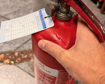 Replik einer Feuerschale aus Schaumstoff für LARP, Cosplay, SFX, Kino und Theater