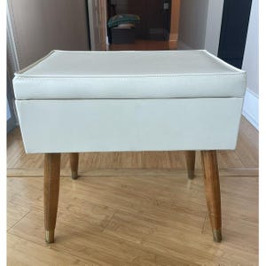 Vtg Mid Century MCM Sewing Stool Ottoman Storage Box Beige Vinyl Wooden Legs