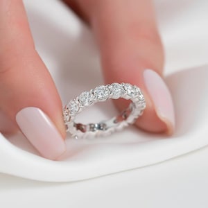 Round Cut Moissanite Full Eternity Wedding Band for Women, 14K White Gold Engagement Band, Anniversary Band, Proposal Band, Promise Band