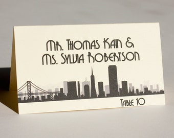 San Francisco Place Card for Weddings or Parties, skyline with guest names and assignment, arrive ready-to-use, choose font and color