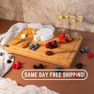 Personalized Cutting Board, Unique Wedding Gift, Bamboo Charcuterie Board, Bridal Shower, Engraved Engagement Present