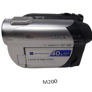 Sony Handycam DCR-DVD108 (2006) – 40x Optical Zoom DVD Camcorder with Carl Zeiss Lens