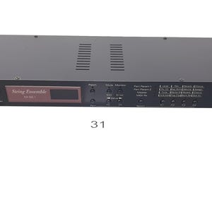 Roland M-SE1 String Ensemble Sound Module (1994) – 64-Voice Rackmount MIDI Synth
