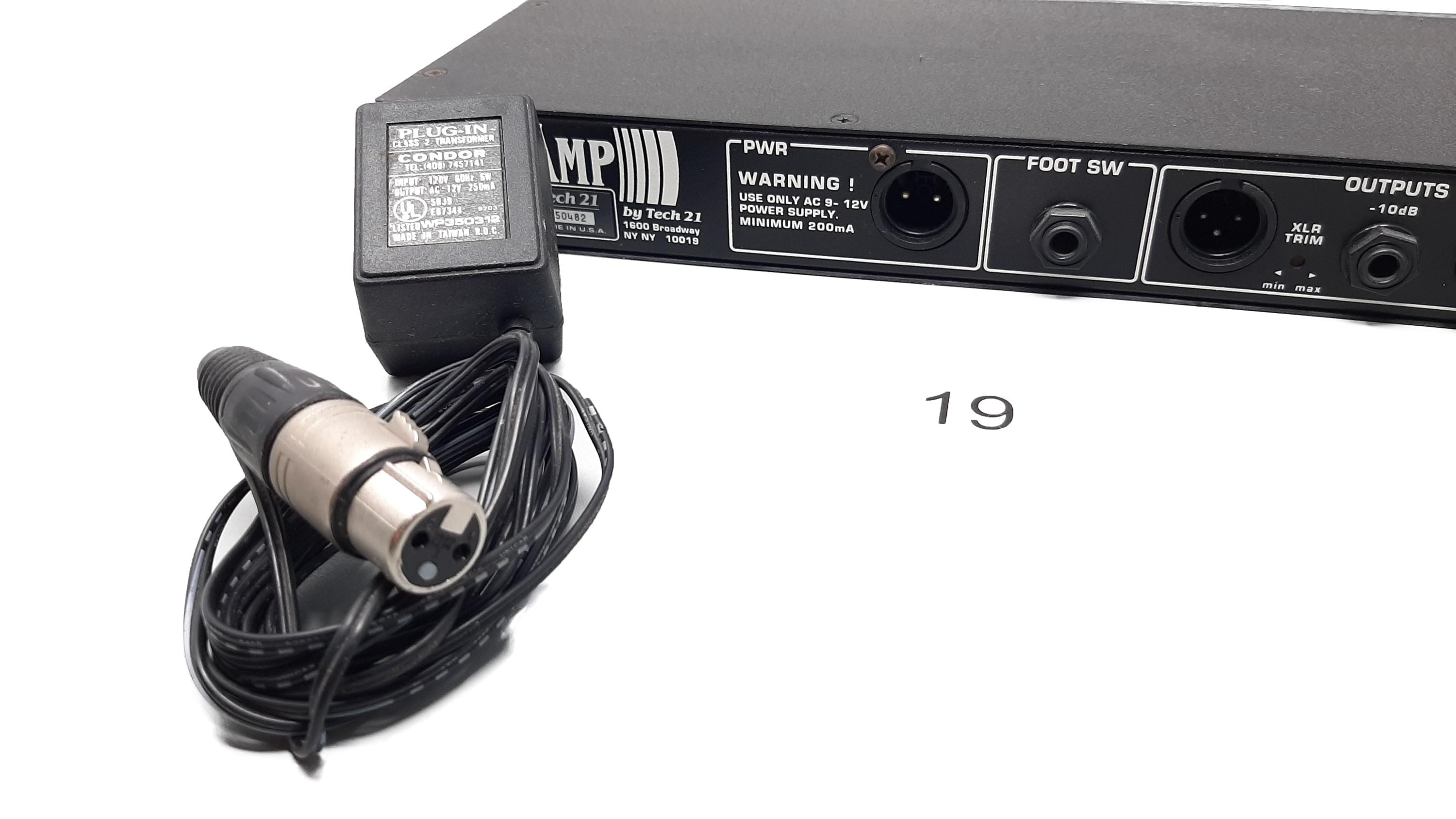 Tech 21 NYC Sansamp PSA-1 Preamp (1993) – Vintage Guitar & Bass