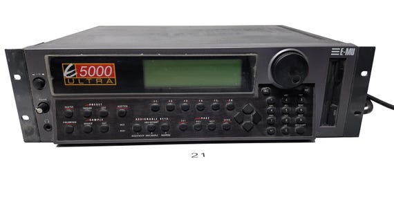 E-MU Ensoniq E5000 Ultra Rackmount Sampler (1998) – 64-Voice Workstation with Adapter