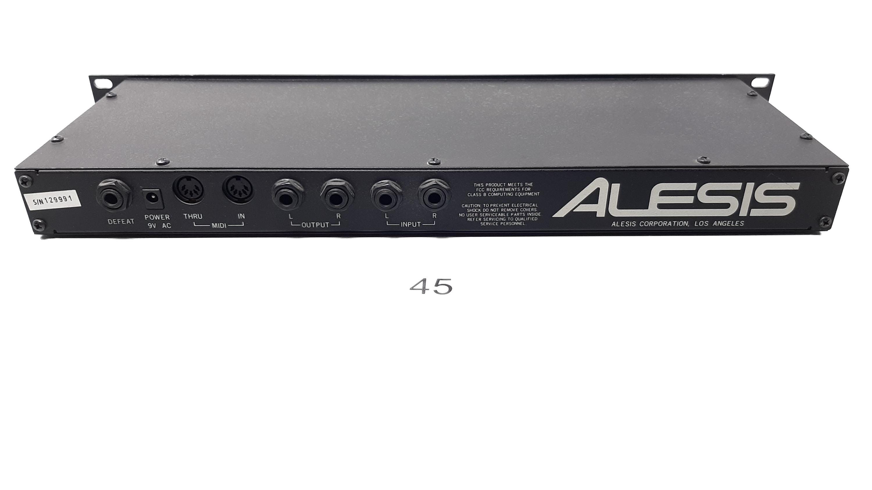 Alesis MIDIVERB II (1987) – 16-bit Digital Effects Processor