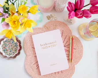 Libreta de dama de honor personalizada tamaño A5: un regalo especial para tu dama de honor.