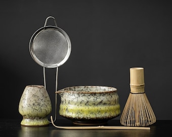 Żółty ceramiczny zestaw do herbaty Matcha, bambusowa trzepaczka i sitko, prezent dla miłośnika herbaty