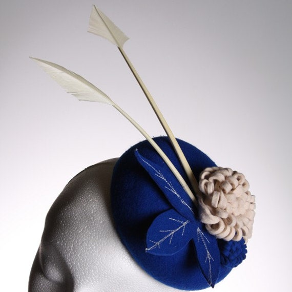 Items similar to Blue and Cream Small Felt Beret on Etsy