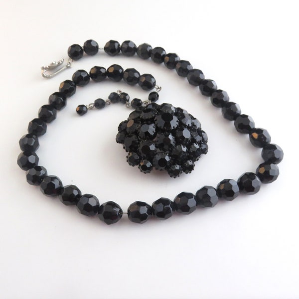 Vintage black glass jewelry, Beaded necklace on a chain, Art deco black Rhinestone pin