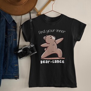 Namasté Animals Yoga. Poses animals Cotton T-Shirt. Bear yoga. Gift for Yoga Lovers, animals lovers Fitness and Mindfulness