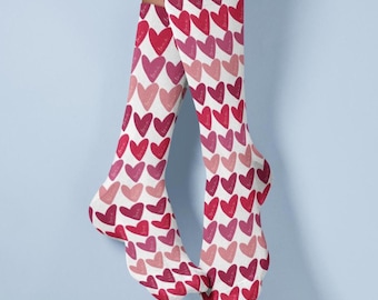 Preciosos calcetines con estampado de corazones rojos y rosas, para regalos románticos y looks de moda. El regalo para él o ella (S, M, L)