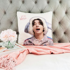 ENHYPEN JAKE Pillow Square Cushion for Bedroom Decor Fan Merchandise Throw Pillow with Idol Print Gift for Kpop Fans ENGENE Home Decor