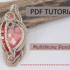 Peut inclure: Un pendentif en fil d'argent enroulé autour d'une pierre rose et blanche avec des pierres précieuses rouges. Le pendentif est sur une surface en bois avec le texte "PDF TUTORIAL" et "MultiStone Pendant".