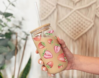 Ästhetischer Erdbeerglasbecher 16 Unzen Wiederverwendbare Eiskaffeetasse Cottage Core Eiskaffeetasse Kaltgetränkebecher Ästhetisches Trinkgefäß Geschenk