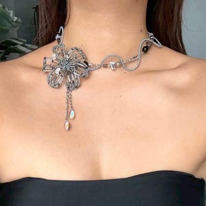 Silver Beaded Flower Necklace | Handmade Statement Jewelry | Dainty Gray Crystal Drop Choker