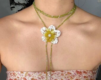 Handmade Seed Bead Flower Necklace: Yellow, White, and Faux Pearl