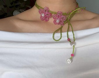 Gargantilla con cuentas de flores rosas / Collar tipo lazo hecho a mano, joyería Y2K