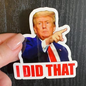 Adesivo Trump fez aquele aumento de preço
