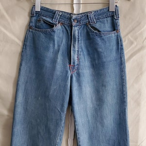1970s Vintage Jeans mit geradem Bein: Hoch taillierte Workwear-Denim (72 cm Taille x 90 cm Schrittlänge)