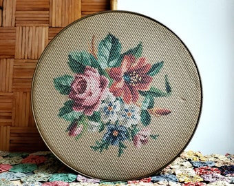 Vintage 1960s Flower Bouquet NEEDLEPOINT wool tapestry, preworked canvas for seat cushion  {10" diameter}