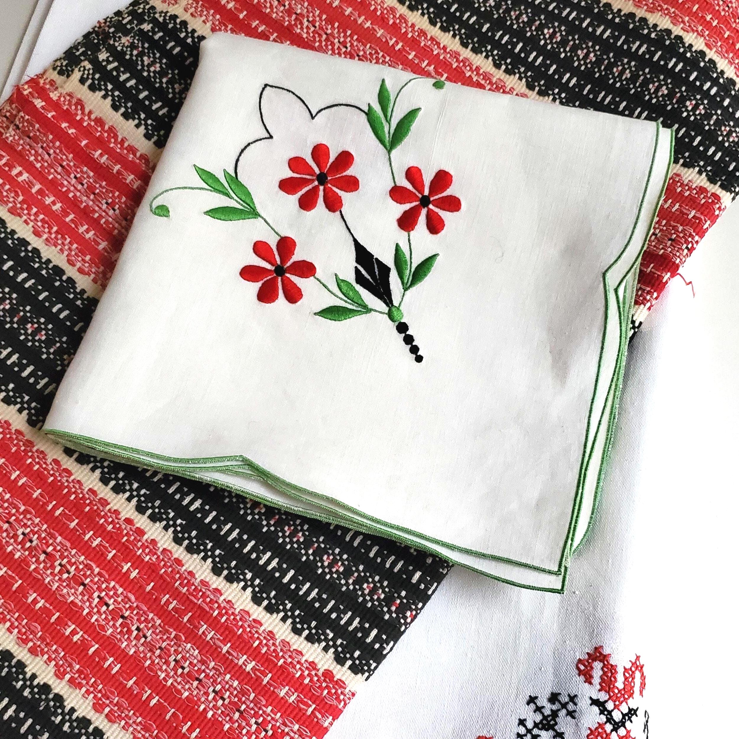 Vintage Embroidered Hungarian Tablecloth - Etsy