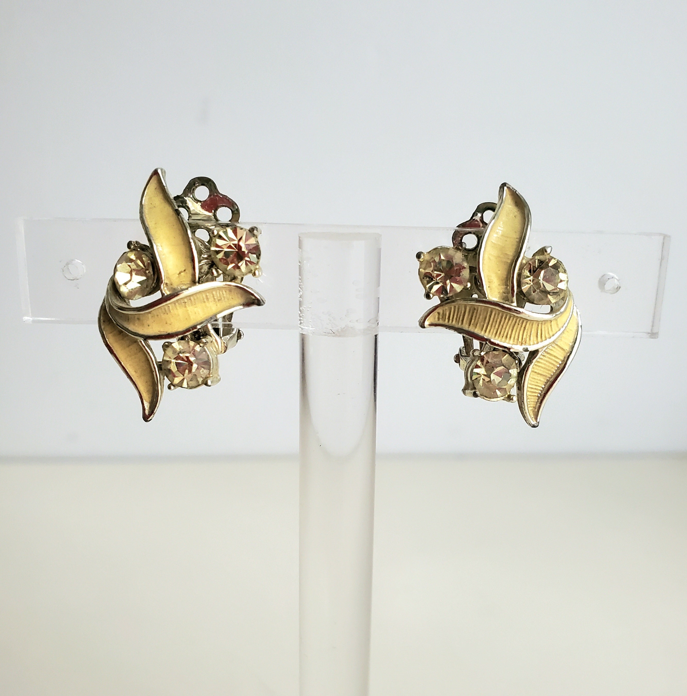 Boucles d'oreilles à clip YSL Yves SAINT LAURENT, vintage