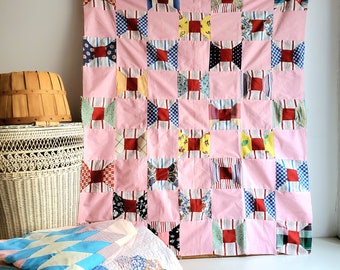 Small Vintage 1960s Candy Pink Spool QUILT TOP, all cotton prints, pink red blue green red navy cream {38" x 48"}