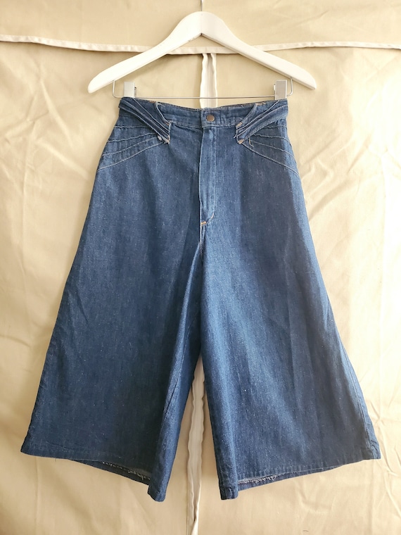 Authentic 1970s DENIM GAUCHOS Culottes With High Waist
