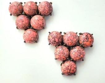 Broches/pinzas para piel antiguos de estilo Art Déco, de jaspe rojo y latón (3,8 cm x 3,8 cm).