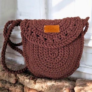 Handgefertigte häkeln Tote Handytasche in erdigen braun-Perfekt für Essentials.Crochet Geldbörse Tasche mit sicheren Magnetverschluss - geräumig und stilvoll