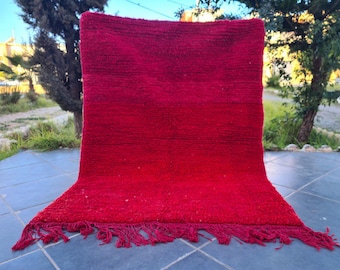 Handmade Moroccan Red Wool Rug: Beni Ourain Style