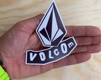 FRAMED VOLCOM 「LET IT STORM」STICKER volcom-stone