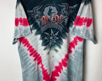 Camiseta de banda de rock con teñido anudado estilo vintage / Camiseta unisex con gráfico retro / Camiseta con arte de dragón AC/DC Y2K